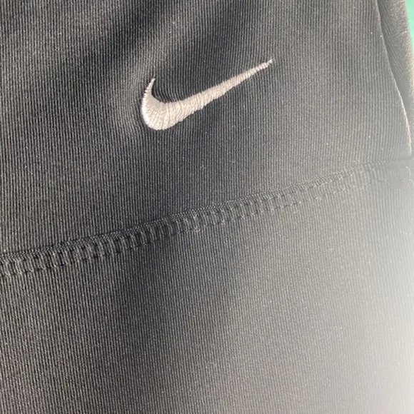 Nike Fit Dry Mid Rise Pure Black Cropped Wide Leg Active Leggings S - Picture 4 of 7